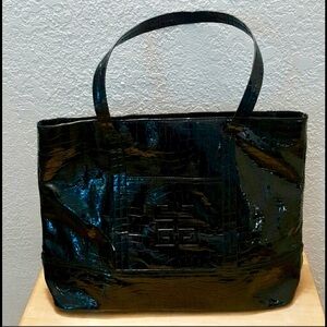 New, never used Extra Large Givenchy Travel Tote
